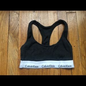 Calvin Klein ribbed sports bra - charcoal